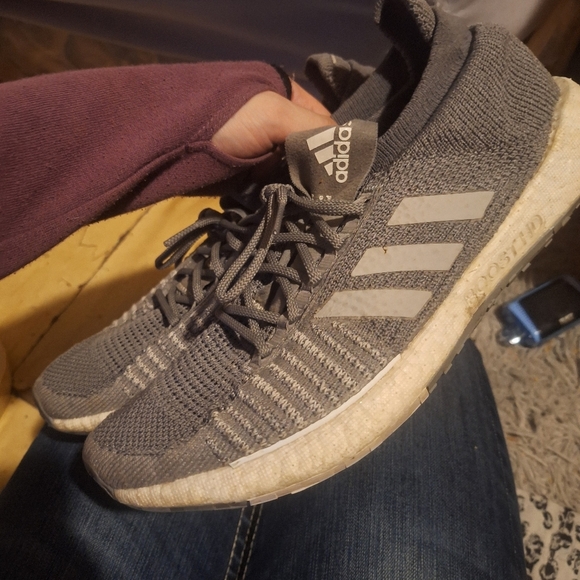 Adidas Gray Boost HD - Picture 4 of 5